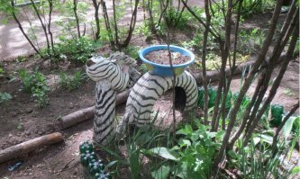 22 жутких дворовых "украшения" в городах на просторах бывшего СССР