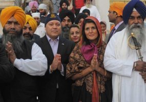 Самый известный сикх америки, Ники Хейли (Урожденная Нимрата Рандхав)