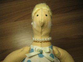 Дочь очень хотела, пришлось начать шить)