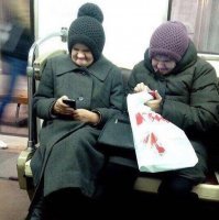 близняшки же