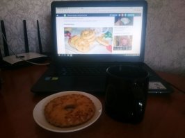 В детстве я тоже песочное тесто не любил. На первом месте было пирожное "Картошка", на втором - эклеры, на третьем - бисквитные пирожные. Но в студенческие годы пошли в ход и колечки, и коржики, и сочники. Вот и сейчас: