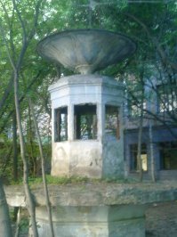 Были мы там в 2011 г. Маргинальных личностей до черта. Дал 2 л. белой чтобы отстали