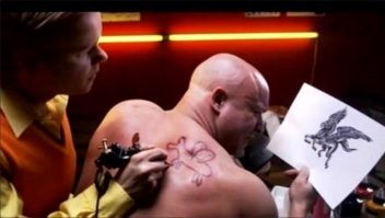 Мне про "талант" тату-мастеров вот эта картинка очень нравится.