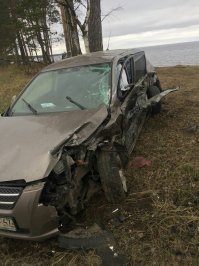 Авария дня. Человек вылетел из салона машины во время ДТП