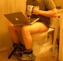 Рабочее место Джони. Высеры от высера