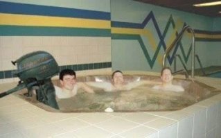 Как не боятся что пипетку винтом срежет???