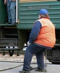 Молодухи хоть в одежде хоть без нее.....молодость...украшает..., А где реальные профессионалы своего дела