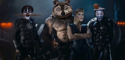 Вот как должны выглядеть Мстители в соответствии с комиксами