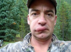 Не могу. Жена не пускает.