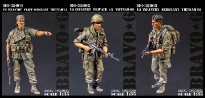 А вот очень интересная скульптура - солдатики, которые делает один российский мастер: