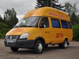 На первом фото ко мне на обслуживание ездит такая же ГАЗель, отгружали их в область. Как сейчас помню, Филотовская, Логиновская школы, дома интернаты и тд. С Екатеринбурга порядка 250 машин было передано в область.