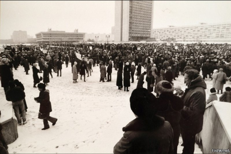 1990 год. Первая забастовка на заводе  Ангстрем  в Зеленограде.Прошло 28 лет...