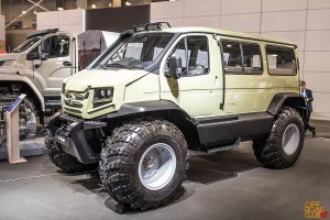 Не пойдёт, на такие авто спрос небольшой будет. Вот если бы на базе полноприводного шасси. Такие, правда, уже есть. Вот образцы