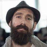 Лука Чангретта)