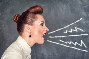 у нас тоже училка орала, но по другому