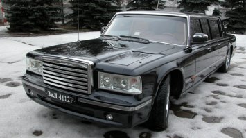 С 2004 по 2012 год велась разработка нового автомобиля представительского класса. 
8 лет, Карл. И результат - провал. Что, в общем, не удивительно. Потому как это тот же хрен, тока вид сбоку. Да. На это нужно было потратить 8 лет. И ещё не известно сколько денег...