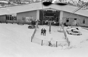 60, 45, 40 и 35 лет назад. Раскрасить и тоже самое...