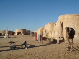 Чуток не получится, на соплях держится, и верблюды все загадили