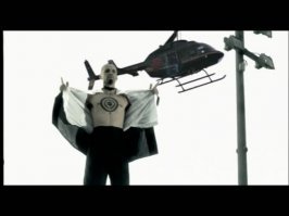 Для чего на штурмовом щите красный знак?