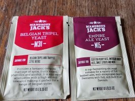 Перебор ....мангрувы 230-260 за 10гр. и пакета вполне достаточно, просто разбродят на пол дня по дольше. Да и нужен пакет всего 1н раз. Уж разводить дрожжи любой пивовар должен уметь. Полка в  морозилке забита.