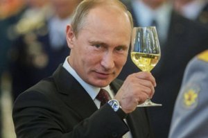 Атмосферные снимки неоднозначных 90-х