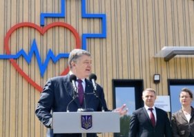 Запарился бы ездить по России
