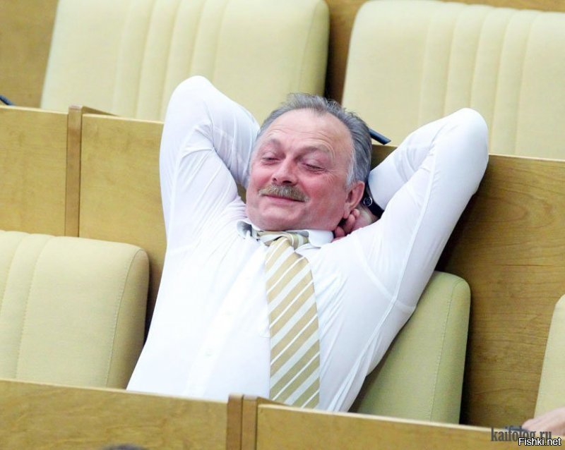 А их вообще выбирают??? Сейчас выбирают??
По моему, уже давно не выбирает народ!