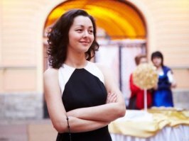 Девушка-полицейский на Марина Кравец похожа