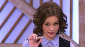 Чуть-чуть не удержалась