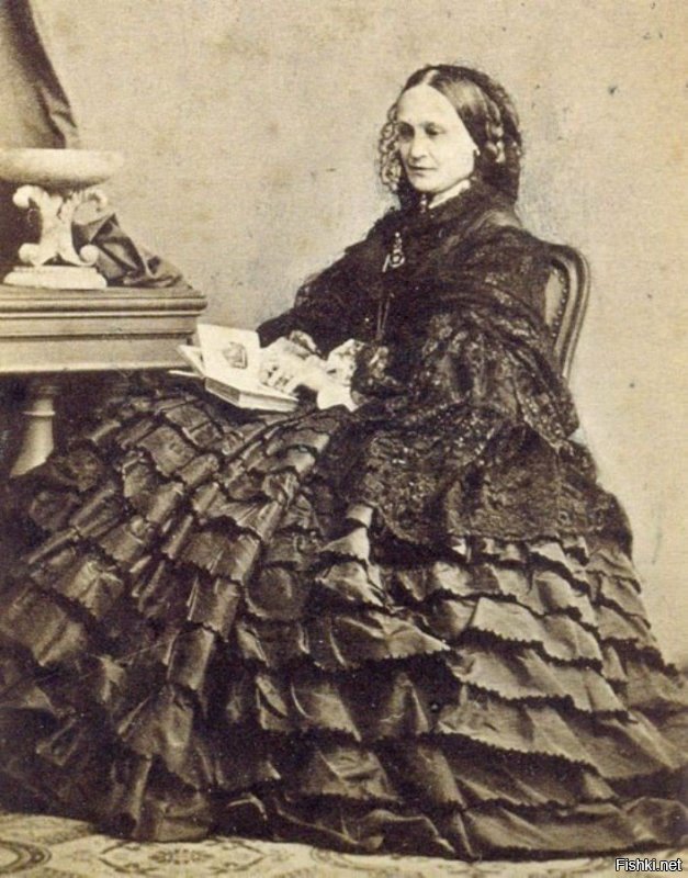 Наталия Николаевна Пушкина - Ланская (Гончарова) в возрасте 51 год  1863