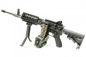 Посетителей этого кафе постоянно тревожили чайки, и его хозяева придумали эффектное решение