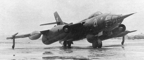 А чего Як-28 пропустил? 30 лет стояли на боевом посту всё-таки. Только в 1993 сняли с вооружения. И построено было не мало - 1180 самолётов.