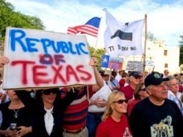 >>>По ее словам "Иди и возьми" - это исторический лозунг, который восходит к техасской революции против Мексики, когда техасские повстанцы выставляли флаг с этой фразой над изображением пушки в знак своего неповиновения. <<<
Бггг От этого блевать хочется. 
Весь пост и акция только ради оправдания оккупации армией США штатов Техас и Нью Мексико у соседнего государства. 
До сих пор в штате Техас действует сепаратистское движение за отделение от США 
По мнению сепаратистов, государство Республика Техас было незаконно аннексировано в 1845 году Соединёнными Штатами и в настоящее время находится под их оккупацией. Официальные власти США не признают сепаратистское  государство .

Участники движения сформировали собственные правительство, судебную систему и правоохранительные органы. Кроме того, они подали судебные иски на крупные суммы против правительства США за  подрыв благосостояния Техаса .