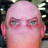 Зачем они это сделали? Пятничная подборка странных тату