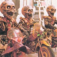 Это же байкеры из Бэтмена!