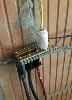 И чего я не догадался? Шутки шутками но при должной электрозащите не выгорит под нагрузкой как китайские фуфло, в мастерской сделаю для сварки, болгарки и тд. Корпус отолью из пластика будет мощно и надежно