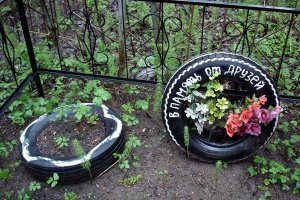 Кладбищенского юмора пост, который продлит вашу жизнь на 2 дня