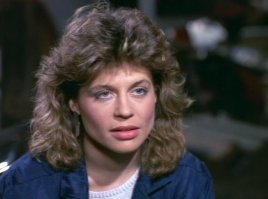 Фильм старый вспомнился. На картинки глянул - а там оказывается  Агент К и Сара Коннор снимались!