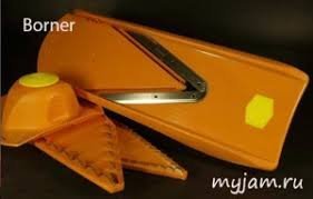 Существует куча приспособ для нарезки овощей брусочками, у того же Бёрнера