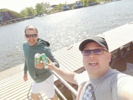 Да уж. А в Финляндии уже как весь месяц жара 22-27г. Уже купаюсь, загараю по полной.