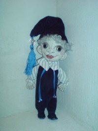 ))))
Нет. Не надо мне хвалебных од. 
Не умею я инструкции пошаговые делать. Я могу показывать вживую, а не снимать процессы на фото или видео.
А Вам - фулюганский гном на память: