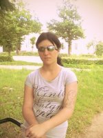 Тринити таки обжилась в матрице и киданула Нео.