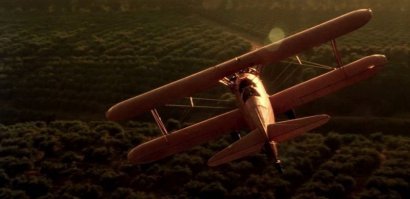 Совсем похож, прям одно лицо.