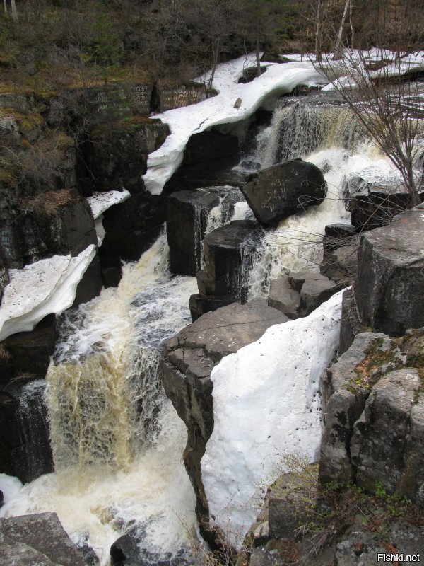 Немного фото с тех мест)
Фото мои. 2011 год.