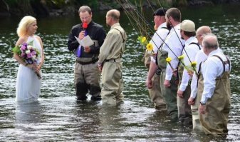 А где диван?