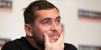 Шестилетняя футболистка стала звездой за один удар