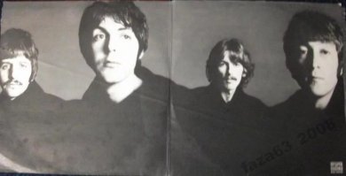 Love songs (болгарский вроде) конечно. Плейлиста не найти.