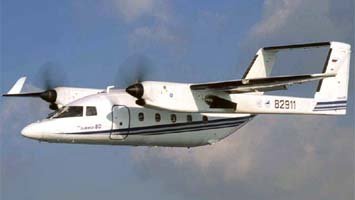 Концепция С-80ГП сформировалась по результатам маркетинговых исследований рынка самолетов МВЛ у нас в стране и за рубежом. Анализ структуры самолетного парка авиакомпаний, характера и условий базирования авиационной техники, данных о типовых маршрутах позволил выделить главные особенности будущего С-80, которые сделают его привлекательным для заказчика.
Это - автономность и хорошие взлетно-посадочные характеристики, позволяющие эксплуатировать С-80 с коротких, в том числе грунтовых полос неподготовленных аэродромов. Конвертируемость базового варианта из пассажирского в грузовой и обратно с минимальными затратами времени.
Дальность полета - с нагрузкой 1950 кг - 2450 км, так как значительная часть маршрутов авиакомпаний МВЛ Сибири и Дальнего Востока характеризуется большой протяженностью. В Европейской части России, где максимальный объем работ приходится на трассы длиной порядка 400 км. Это позволит совершать по два-три рейса без дозаправки, сокращая, тем самым, трудоемкость подготовки воздушного судна к повторному вылету.
 Первоначально на С-80 планировалось установить отечественные двигатели ТВД-1500. Однако программа их разработки затянулась. Других современных ТВД потребной размерности в России не существовало, и ОКБ остановило свой выбор на СТ7-9В компании "Дженерал Электрик" взлетной мощностью 1750 л.с.
Оценка экономической целесообразности применения двигателя зарубежного производства (с учетом его характеристик надежности, ремонтопригодности и топливной эффективности) подтвердила правильность принятого решения. Для поддержки эксплуатации СТ7 в России создано совместное предприятие  GE  и АО  Рыбинские моторы , в задачи которого входит, в том числе, и изготовление двигателей в России. На сегодняшний день освоено в производстве около 30% наименований деталей, входящих в двигатель.
СЕЙЧАС САНКЦИИ ВВЕЛИ НО СВОЙ ДВИГАТЕЛЬ ТВД-1500 ЕСТЬ;-)