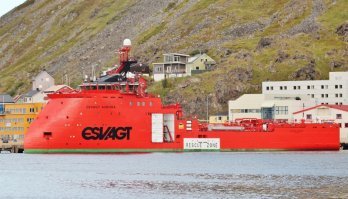 Судно- Спасатель «Esvagt Aurora»