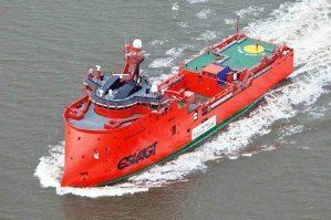 Судно- Спасатель «Esvagt Aurora»